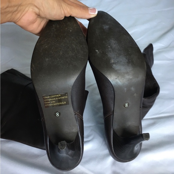 Vintage beautiful dark brown genuine leather stiletto boots. - Picture 8 of 8